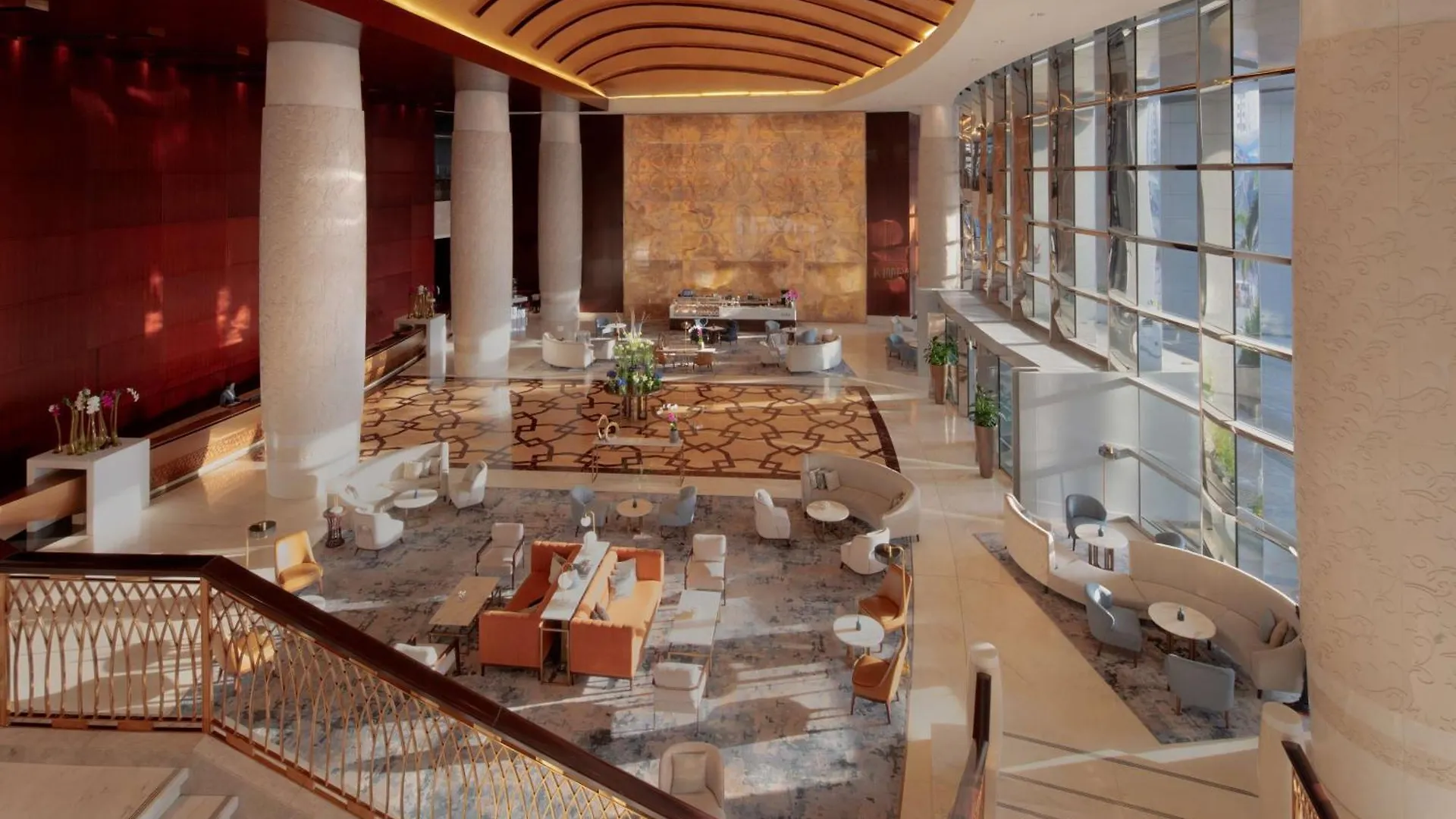 Conrad Dubai Hotel 5*,
