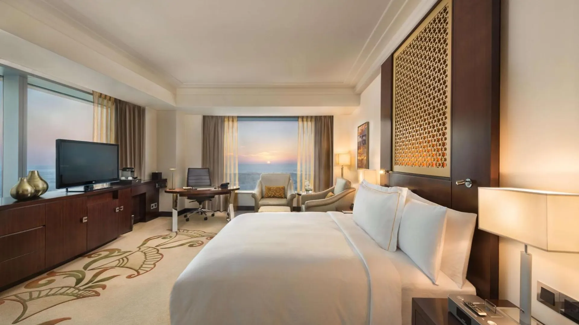 Conrad Dubai Hotel