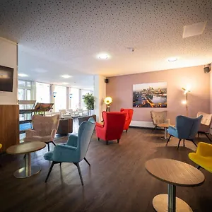호텔 Anor & Conference Center Frankfurt Airport ****