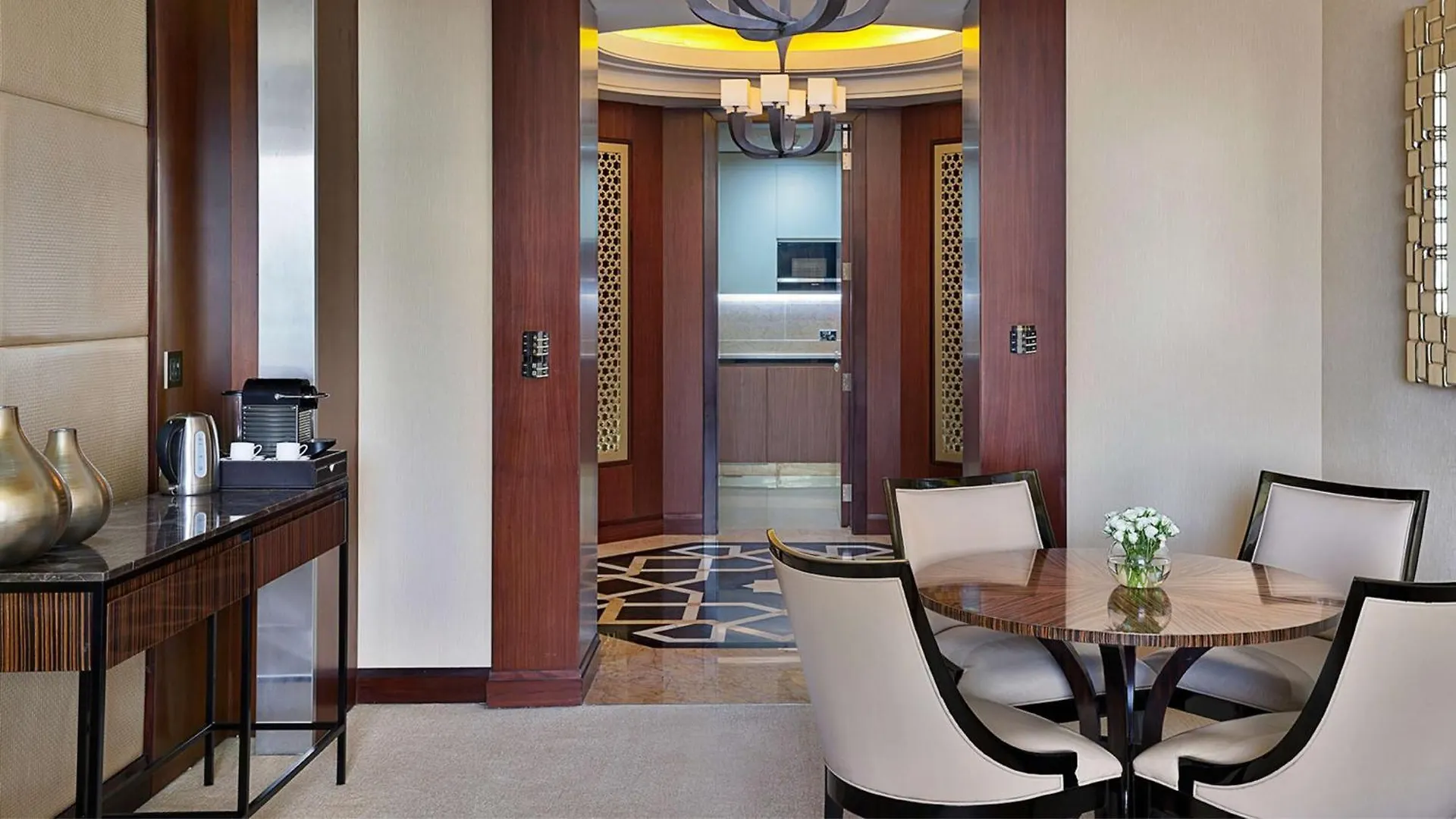 *****  Conrad Dubai Hotel United Arab Emirates