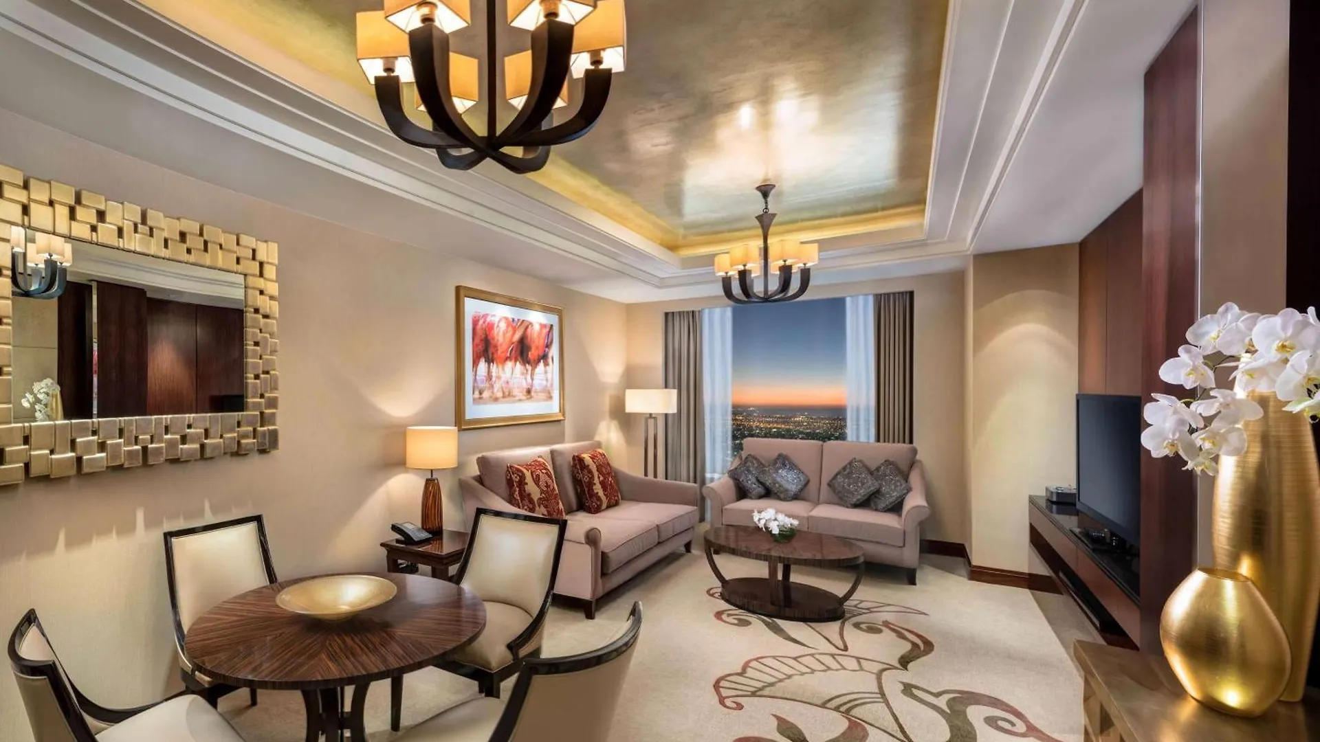 Conrad Dubai Hotel 5*,